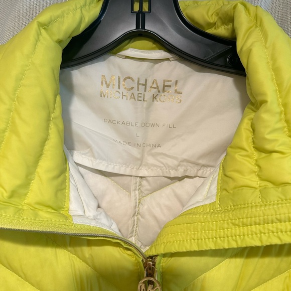 MICHAEL Michael Kors Lime Puffer Jacket - Picture 2 of 3